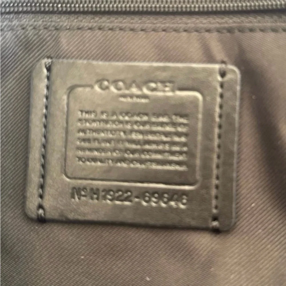 NEW! Coach Dark Blue and Cream Striped Tote - Picture 3 of 5